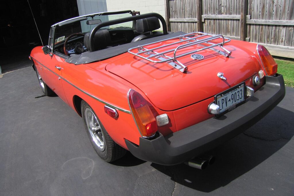 David Gibson's 1975 MGB