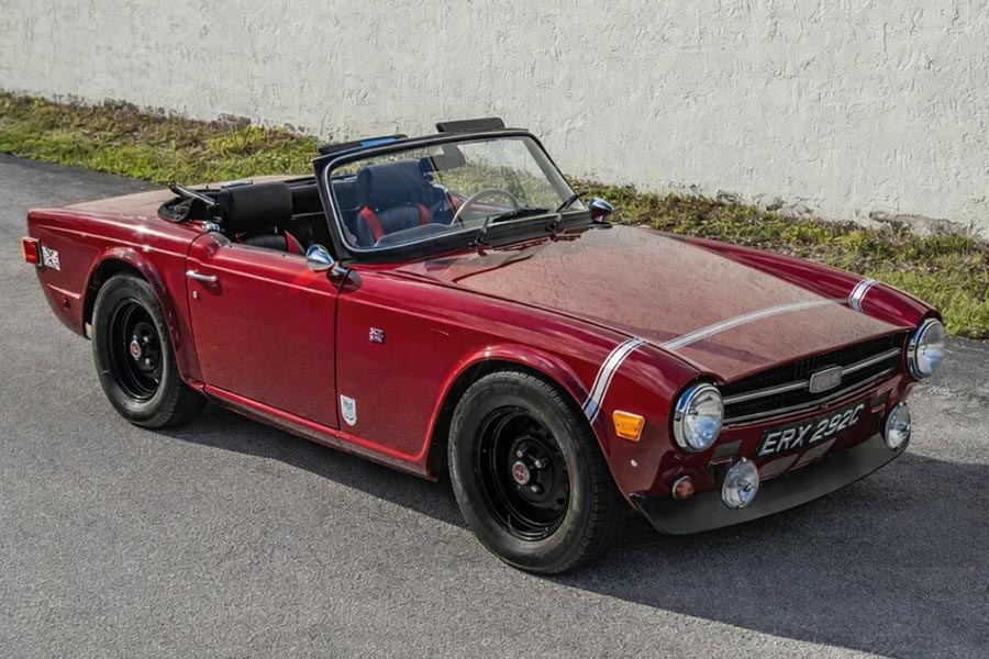 Mark Podgur's 1976 Trumph TR6