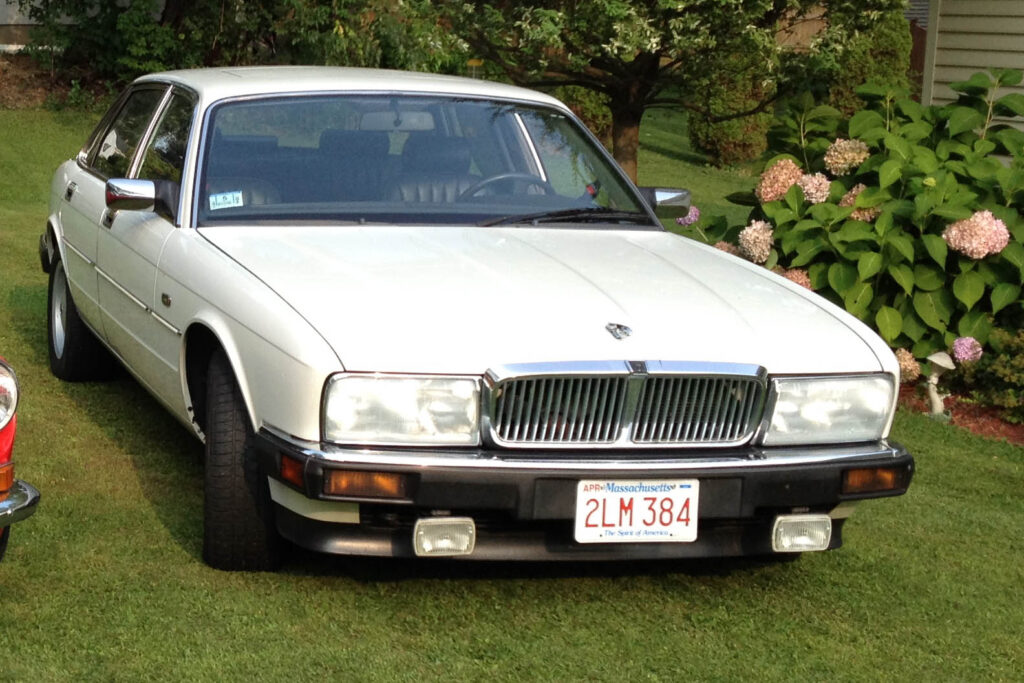 Sam Polito's 1991 Jaguar XJ40